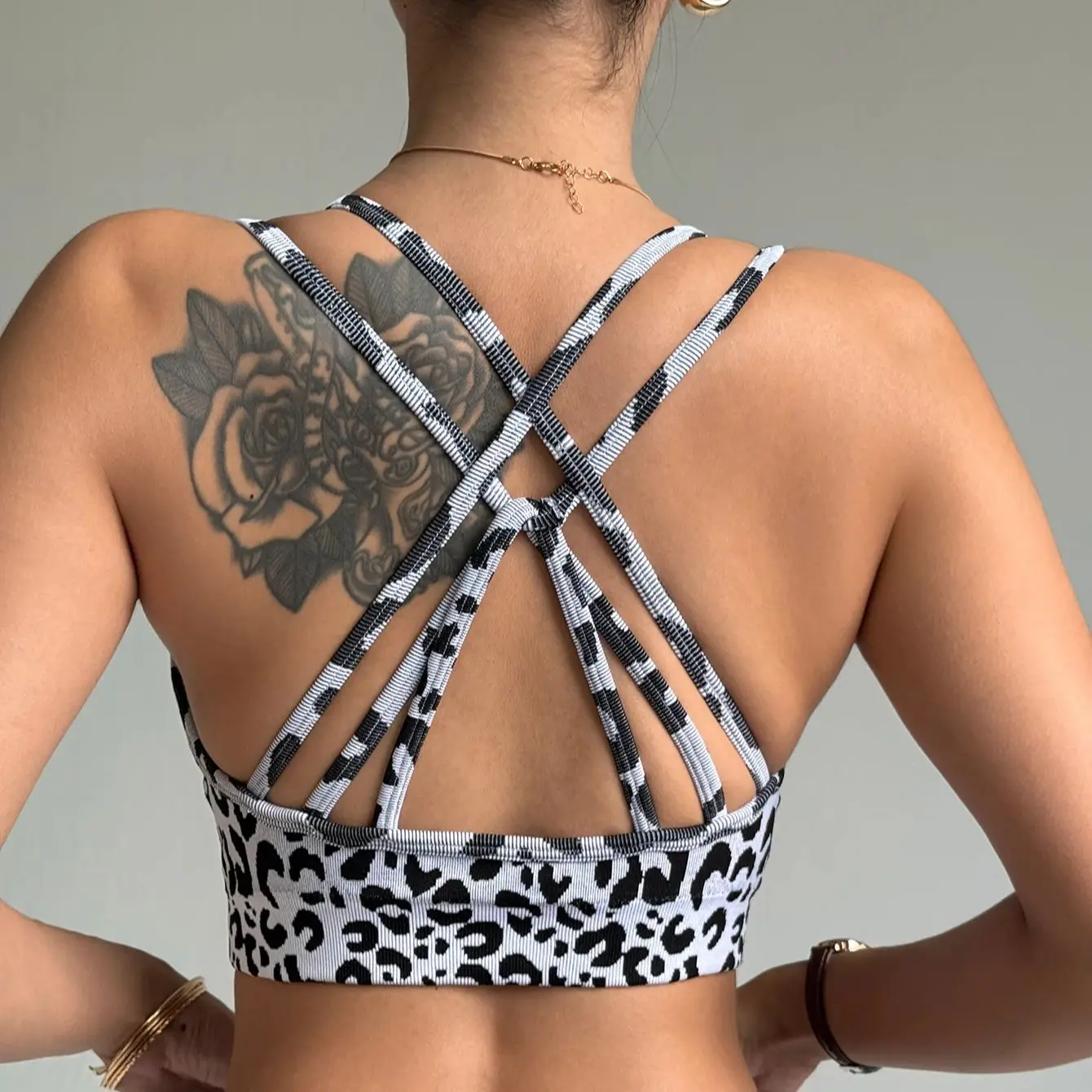 Sexy Double Strap Women's Yoga Bra Leopard Print Workout Top Cross Back Fitness Bra Supportive Gym Sport Activewear Bralette - Image 2